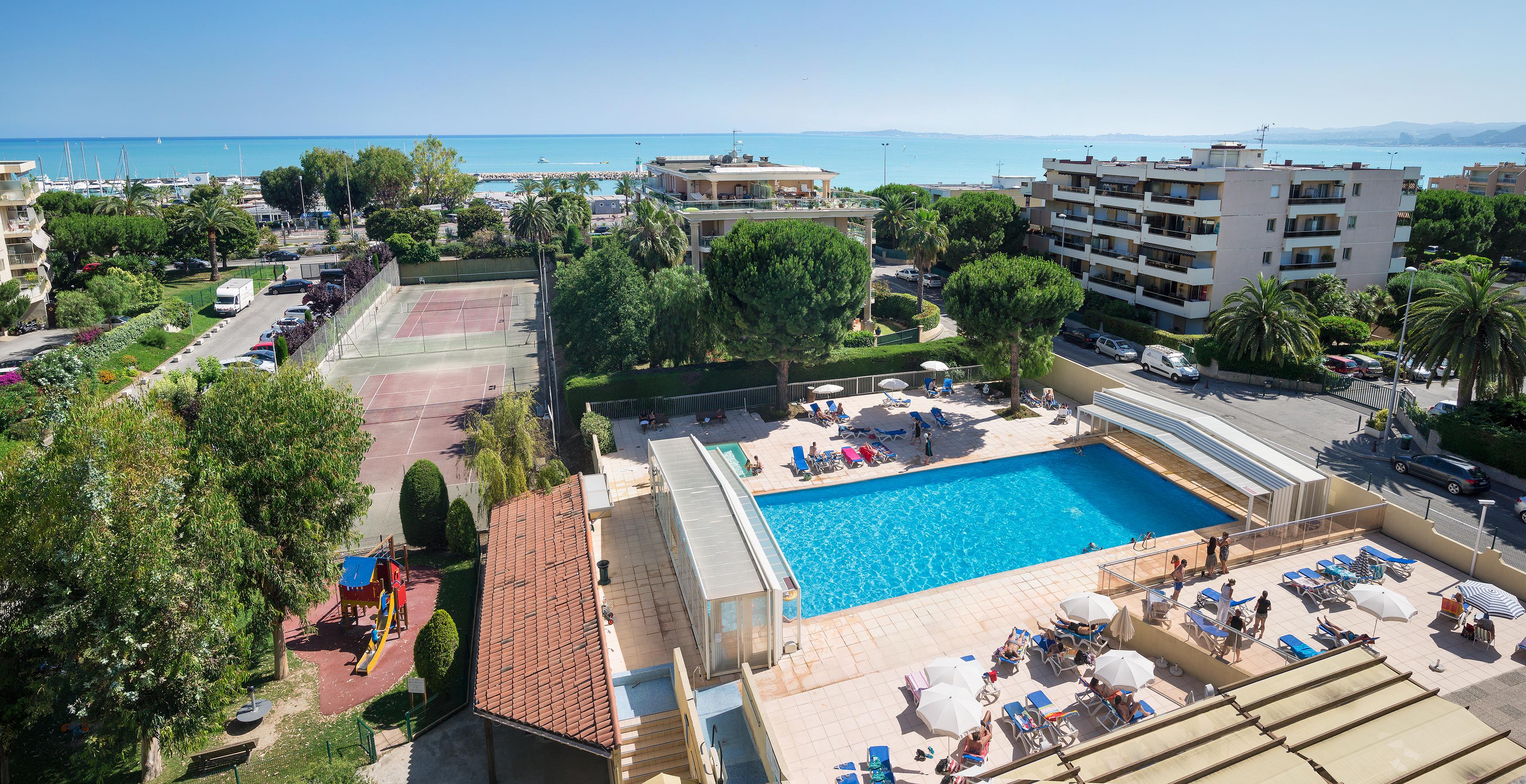 Résidence Pierre&Vacances Heliotel Marine Saint-Laurent-du-Var Exterior foto