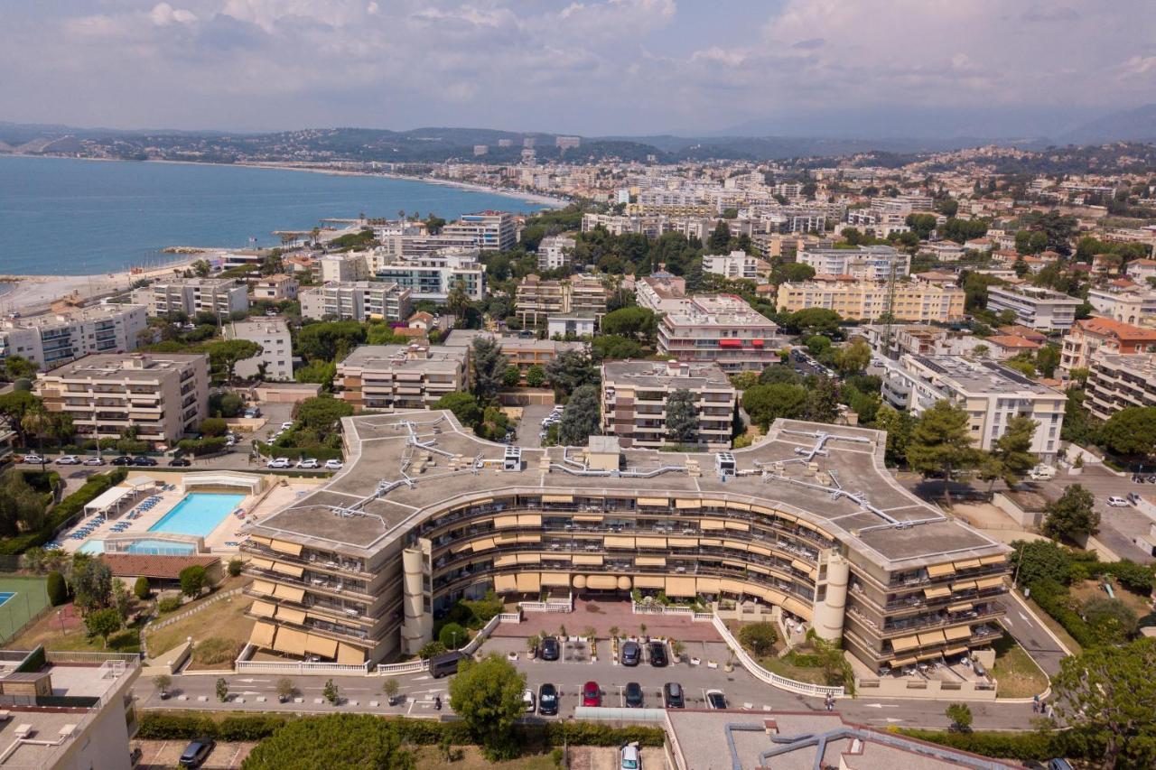 Résidence Pierre&Vacances Heliotel Marine Saint-Laurent-du-Var Exterior foto